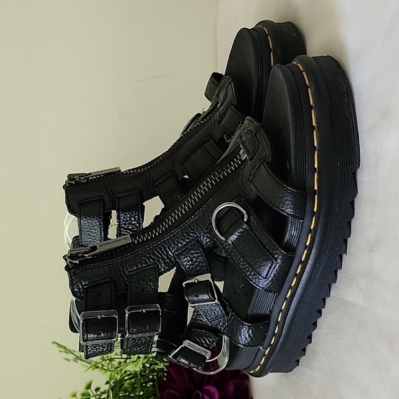 Dr Martens Women's Olson Zipped Leather Sandals 7 - Picture 2 of 12